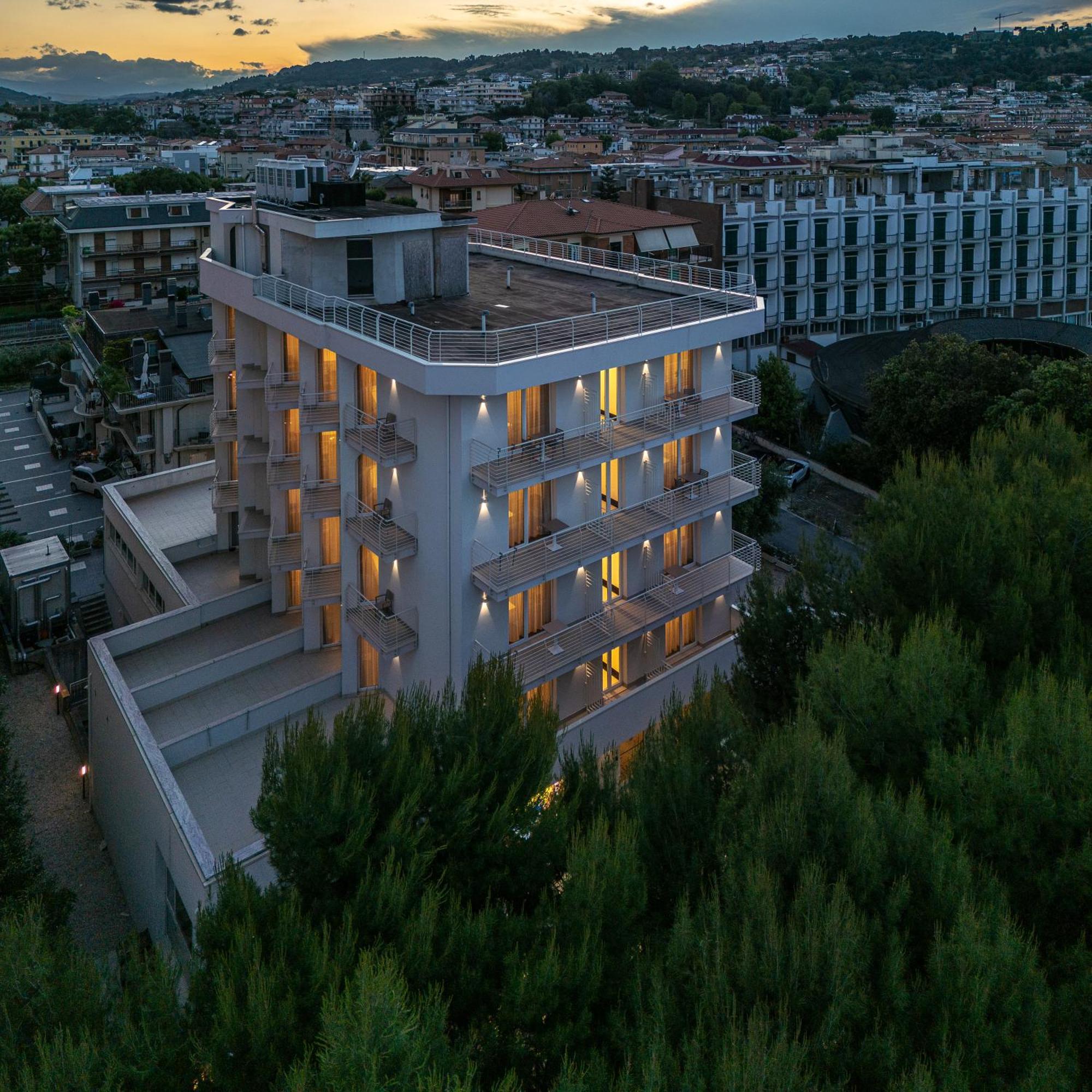 Hotel Velia Grottammare Extérieur photo